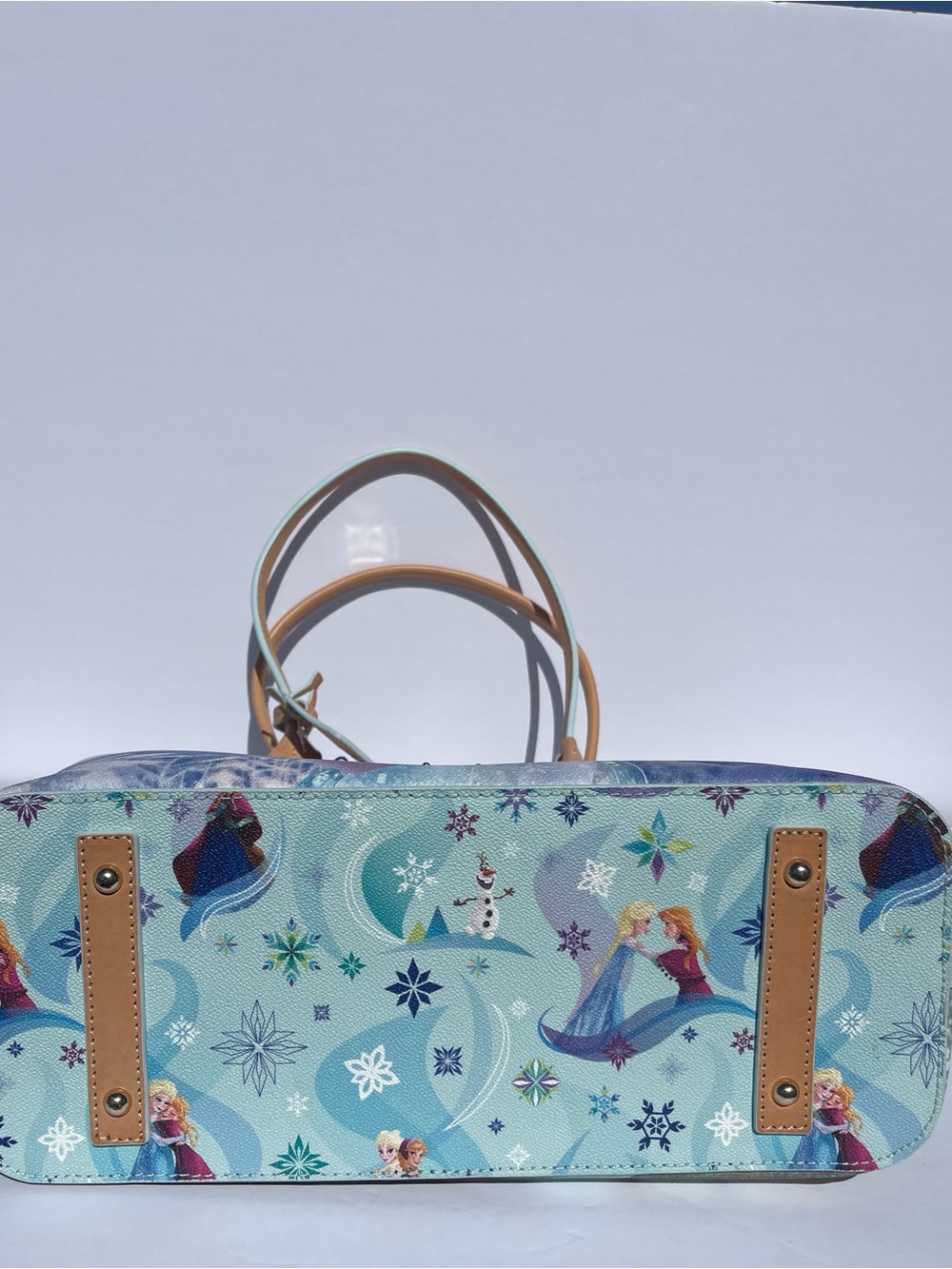 Disney Dooney & Bourke Frozen Elsa & Anna Tote NWT Princess Bag - Picture 11 of 11